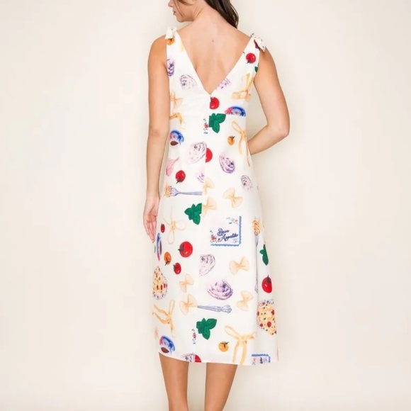 Dress - Picture 3 of 4